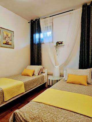 Stella House Mreznica Apartman Duga Resa Kültér fotó